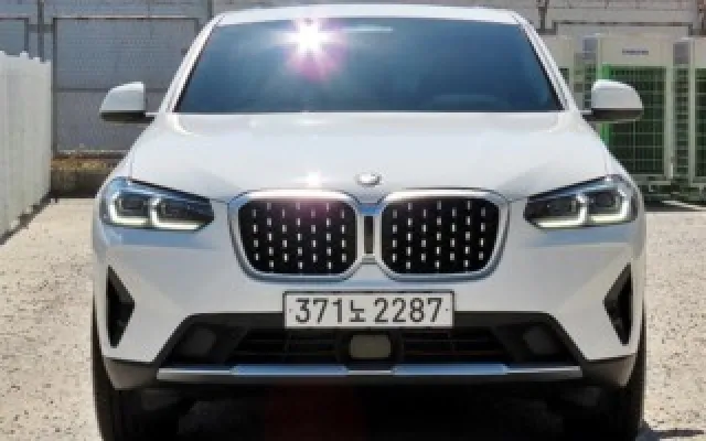 수원믿을수있는중고자동차 X4 (G02) xDrive 20i xLine 매물 사진 9 - 2025/10 9,280km