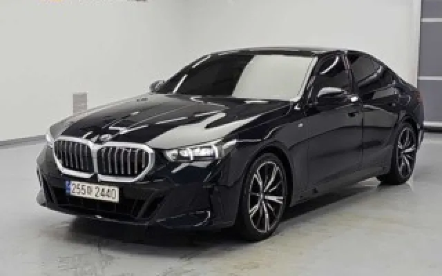 수원믿을수있는중고자동차 5시리즈 (G60) 530i xDrive 매물 사진 15 - 2023/12 66,257km