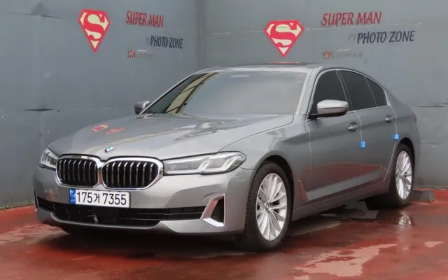 수원믿을수있는중고자동차 5시리즈 (G30) 520i 럭셔리 매물 사진 14 - 2023/03 30,565km